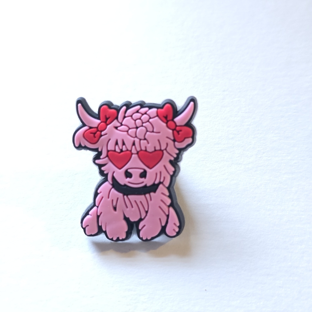 Pink Highland Cow Pin